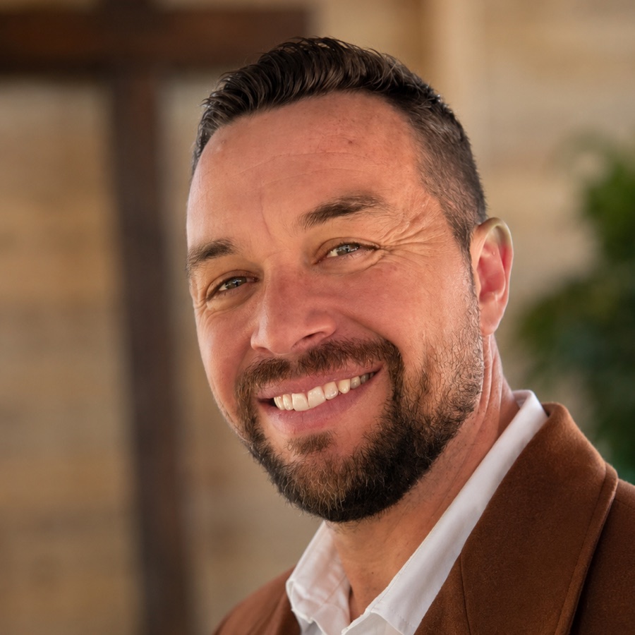 Pastor Jackson Nay