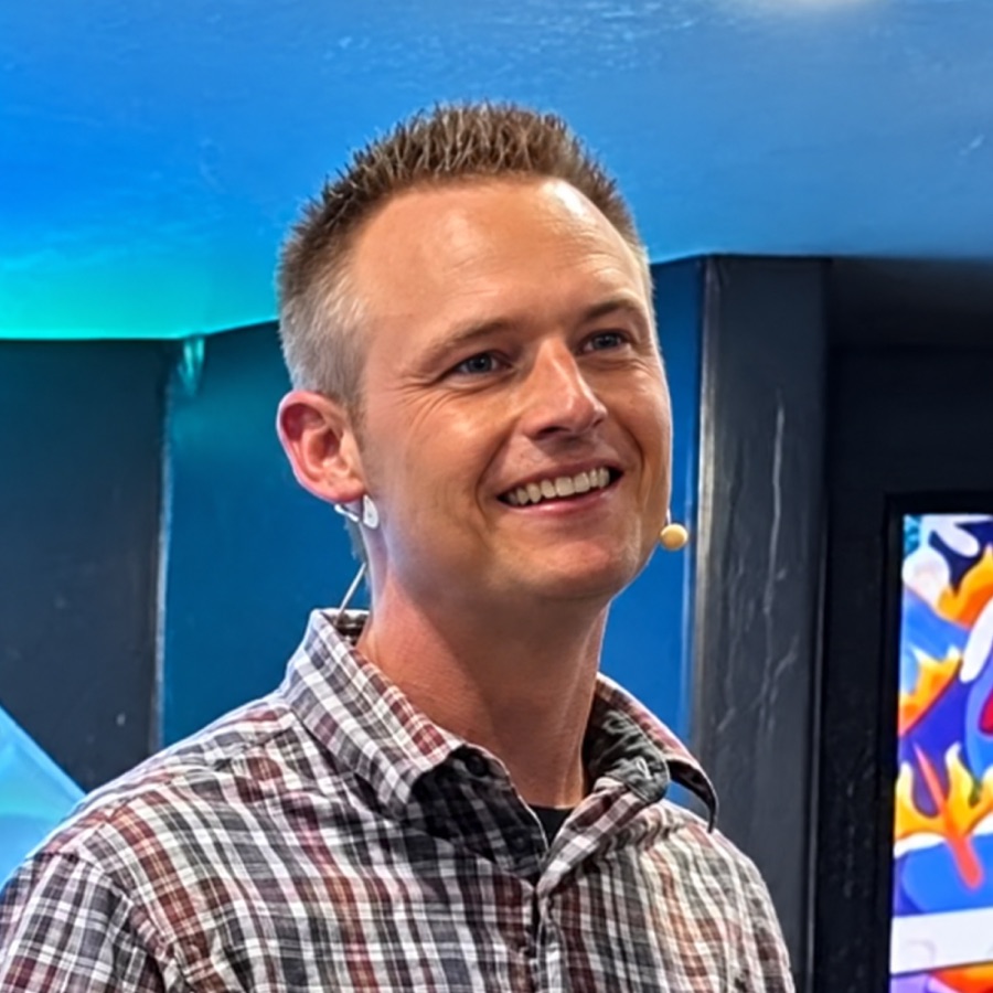 Pastor Lyle Harrenstein